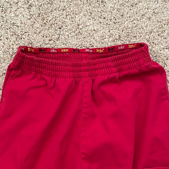 RED DICKIES STRETCHY CARGOS - Picture 3 of 4